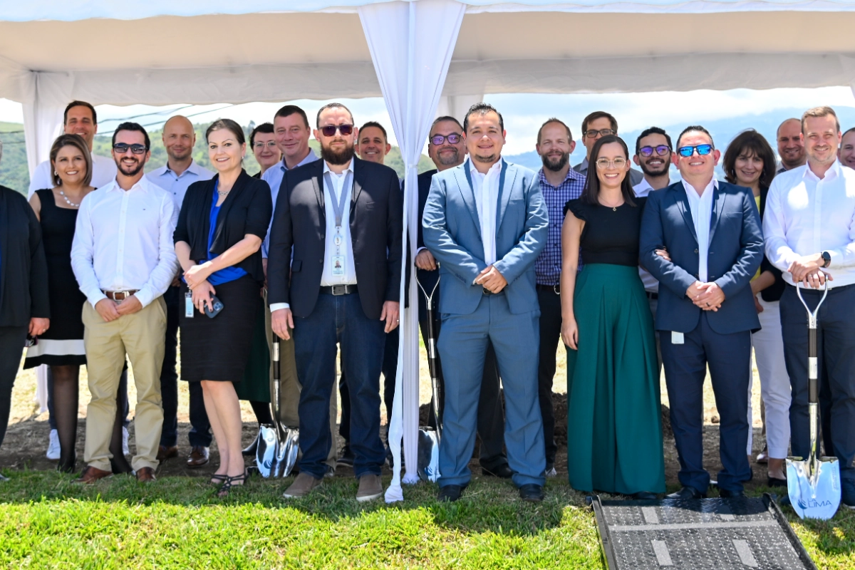 Heraeus Medevio team celebrates Costa Rica expansion Phase II and III